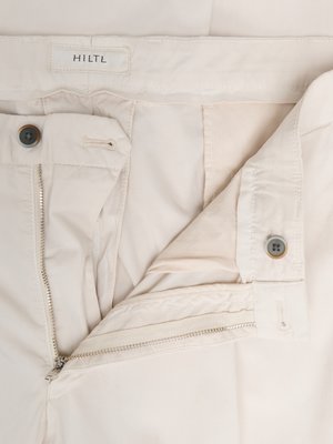 Chinos made from a cotton-lyocell blend