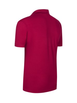 Poloshirt-in-Pique-Qualität-mit-kleiner-Logo-Stickrei