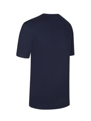 T-shirt-with-V-neck-made-of-pure-cotton
