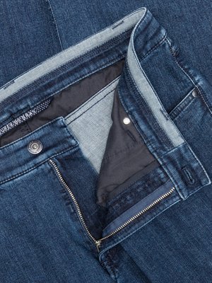 5-Pocket Jeans in High-Stretch