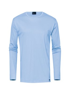 Comfortable long-sleeved shirt with round neck