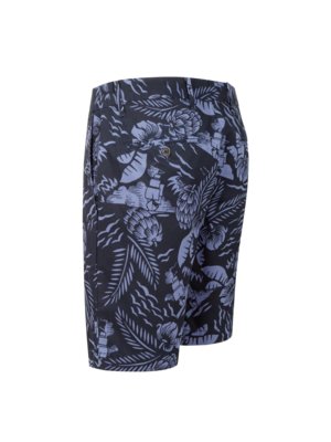 Bermuda-shorts-with-floral-print