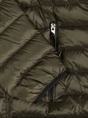 Light down jacket with removable hood