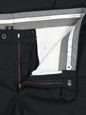 Chinos in a cotton blend, Peaker, Regular Straight