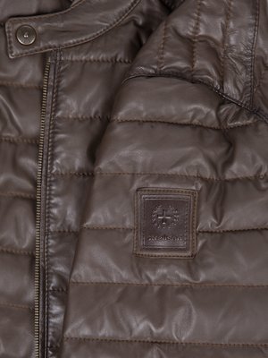 Kožená bunda s prošívaným vzorem