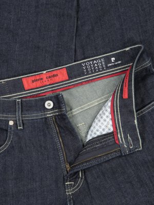 Denim jeans with added stretch content