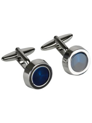 Round-cufflinks-with-contrasting-details-