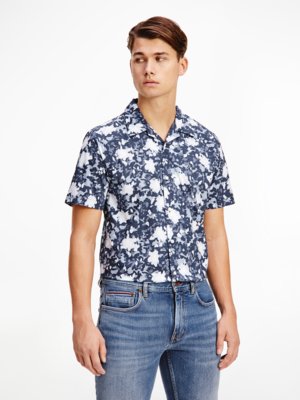 Short-sleeved shirt with pattern, Regular Fit