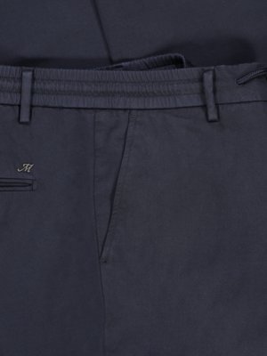 Joggingové kalhoty s podílem strečových vláken
