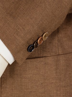 Linen-blazer-with-elbow-patches