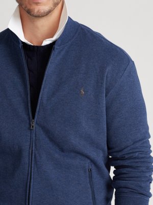 Sweater-jacket-with-college-collar