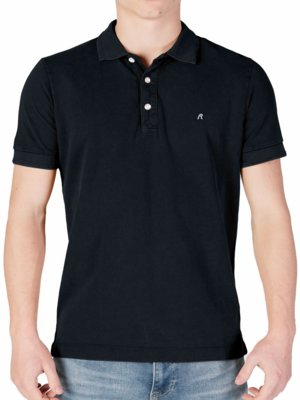 Unifarbenes Piqué-Poloshirt mit Logo-Stickerei