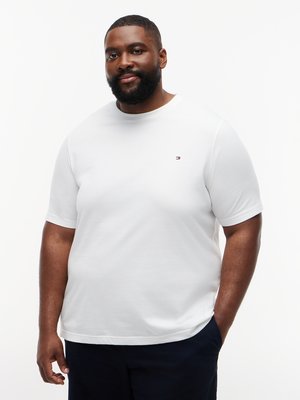 Soft cotton t-shirt with logo embroidery