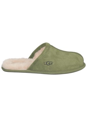 Slippers with teddy fleece lining