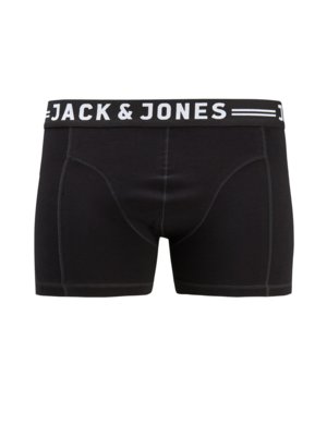 Schwarze Herren-Boxershorts mit weißem Bund, auf dem in Großbuchstaben "JACK & JONES" steht. Der Stoff der Unterwäsche ist blickdicht. Auf dem Bund befinden sich zwei horizontale, weiße Linien.