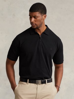 Polo-shirt-with-zip