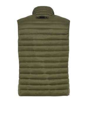 Quilted gilet with lightweight padding