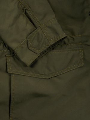 Leichtes Fieldjacket, wasserabweisend