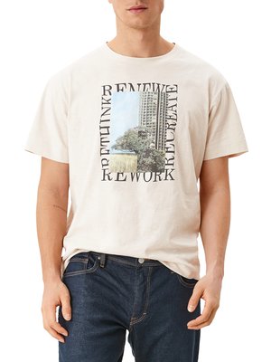 T-shirt with urban print