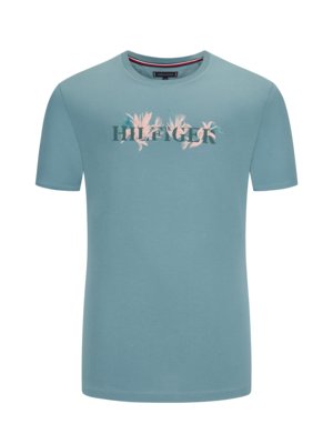 T-shirt-with-large-logo-print