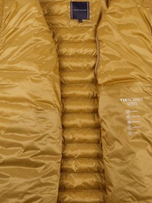 Prošívaná vesta, Packable Series
