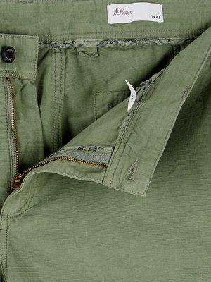 Capri shorts with cargo pocket