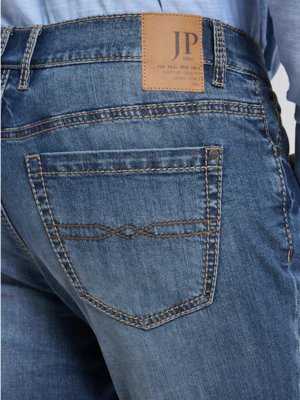5-Pocket-Jeans-mit-Kontrast-Stitching,-Flexnamic