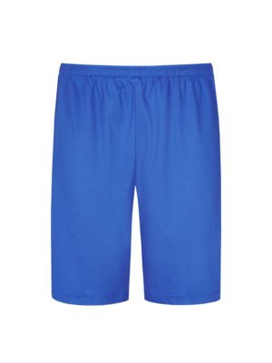 Ein blaues Paar Shorts vor weißem Hintergrund. Die Shorts haben einen elastischen Bund und sind aus einem einfarbigen Stoff gefertigt. Das Kleidungsstück reicht bis kurz über die Knie.