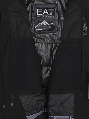 Ski jacket with logo emblem, Slim Fit