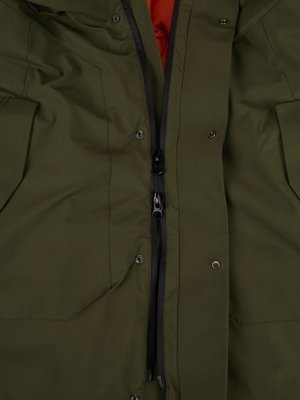 Parka with quilted lining