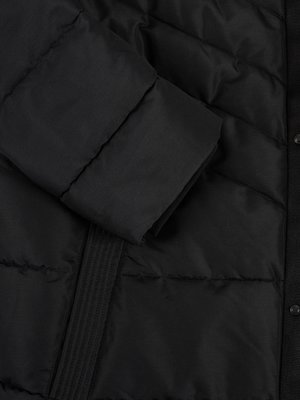 Quilted-jacket-with-removable-hood