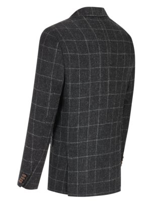 Blazer-in-Harris-tweed-with-check-pattern
