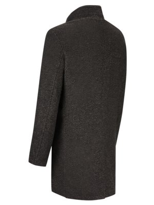 Coat with removable yoke