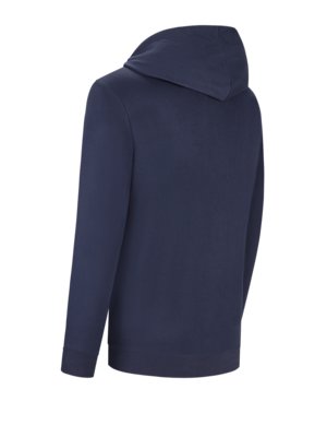 Hoodie-with-coloured-cord