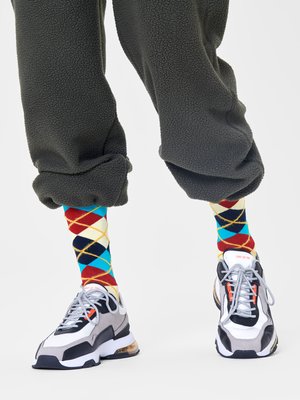 Socks-with-colourful-diamond-pattern
