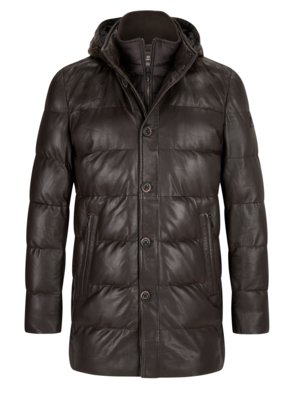 Leather jacket with removable yoke, padded