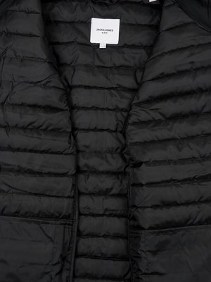 Quilted gilet made of recycled polyester