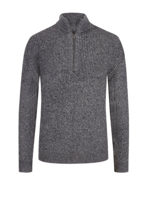 Knitted-sweater-with-Troyer-collar