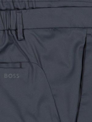 Chinos in elastic synthetic-fibre fabric