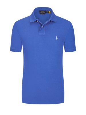 Polo-shirt-with-small-embroidered-logo