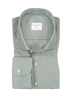 Shirt with shark collar, striped pattern