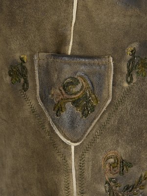 Embroidered lederhosen