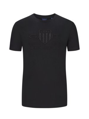 T-shirt with 3D embroidered logo