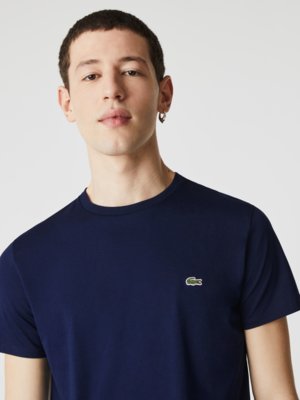 T-Shirt-aus-Pima-Baumwolle-mit-Logo-Aufnäher