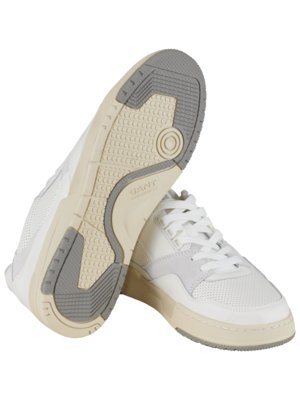 Sneakers-in-Tennis-Look-mit-Wappen-Print-an-Ferse