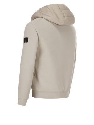 Hybride Sweatjacke mit gesteppter Front und Kapuze