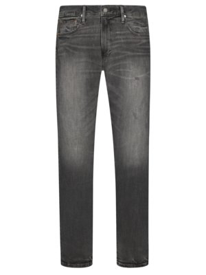 Jeans in dezenter Used-Optik mit Strecth-Anteil, Slim