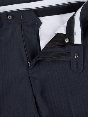 Anzug-mit-Fischgrät-Muster-und-Schattenstreifen,-Comfort-Fit