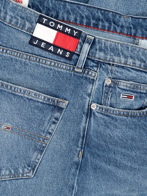 Jeans in dezenter Used-Optik, Regular Tapered Fit