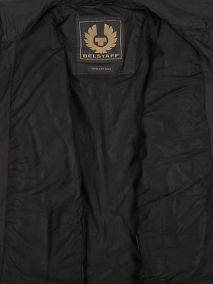 Leichte Jacke mit Logo-Aufnäher